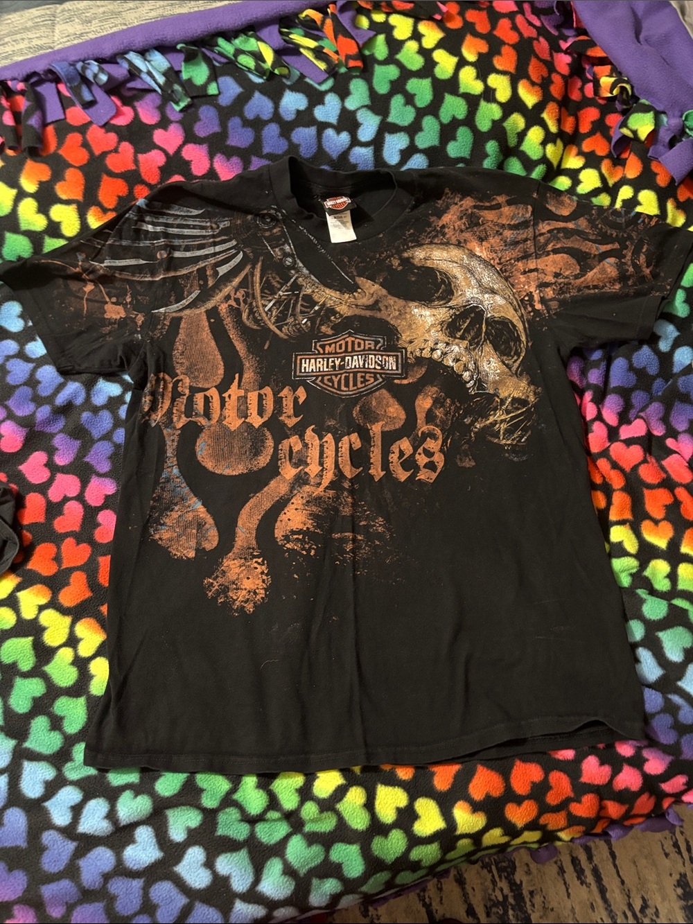 Harley-Davidson Black Tee with Rust Skull Graphic